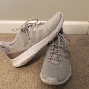 Adidas Sneakers Women’s Size 7.5